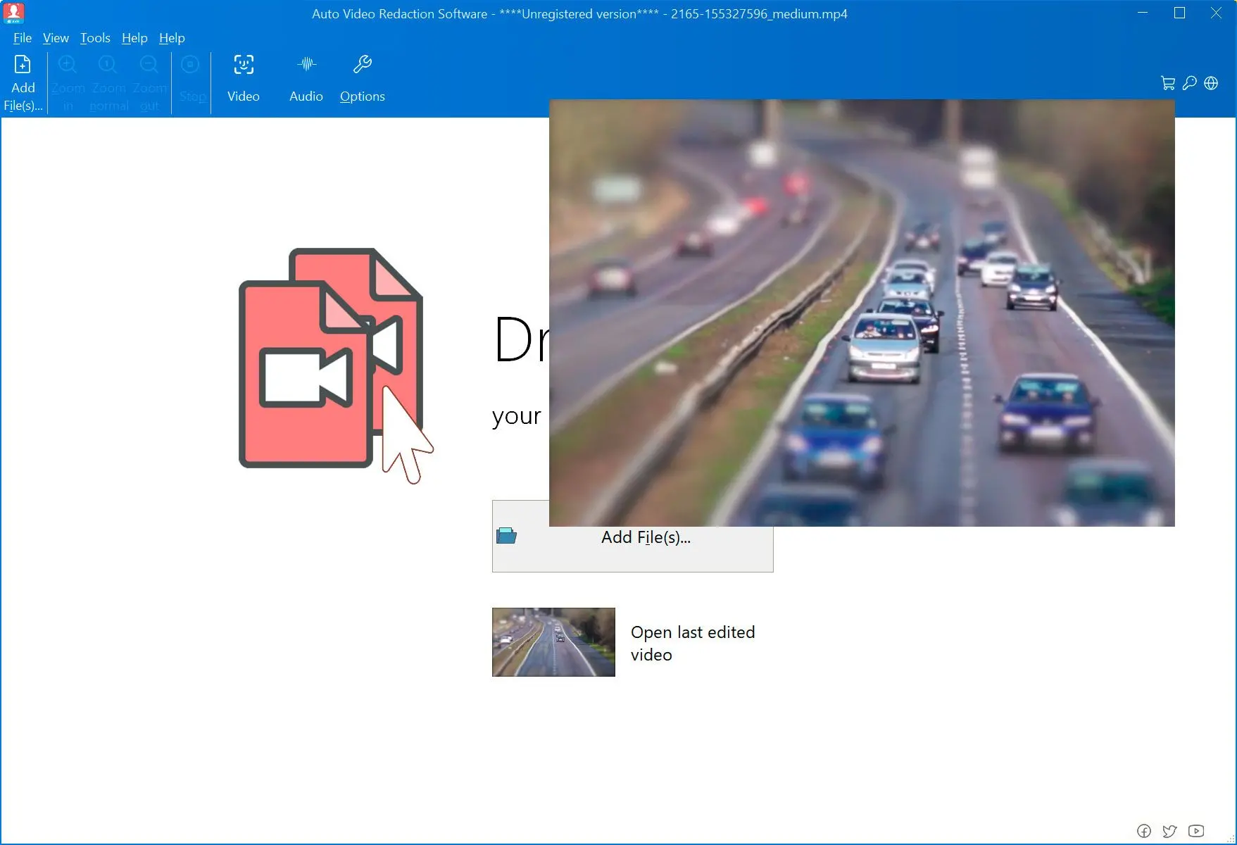 Dodawanie klipów wideo z pojazdami.